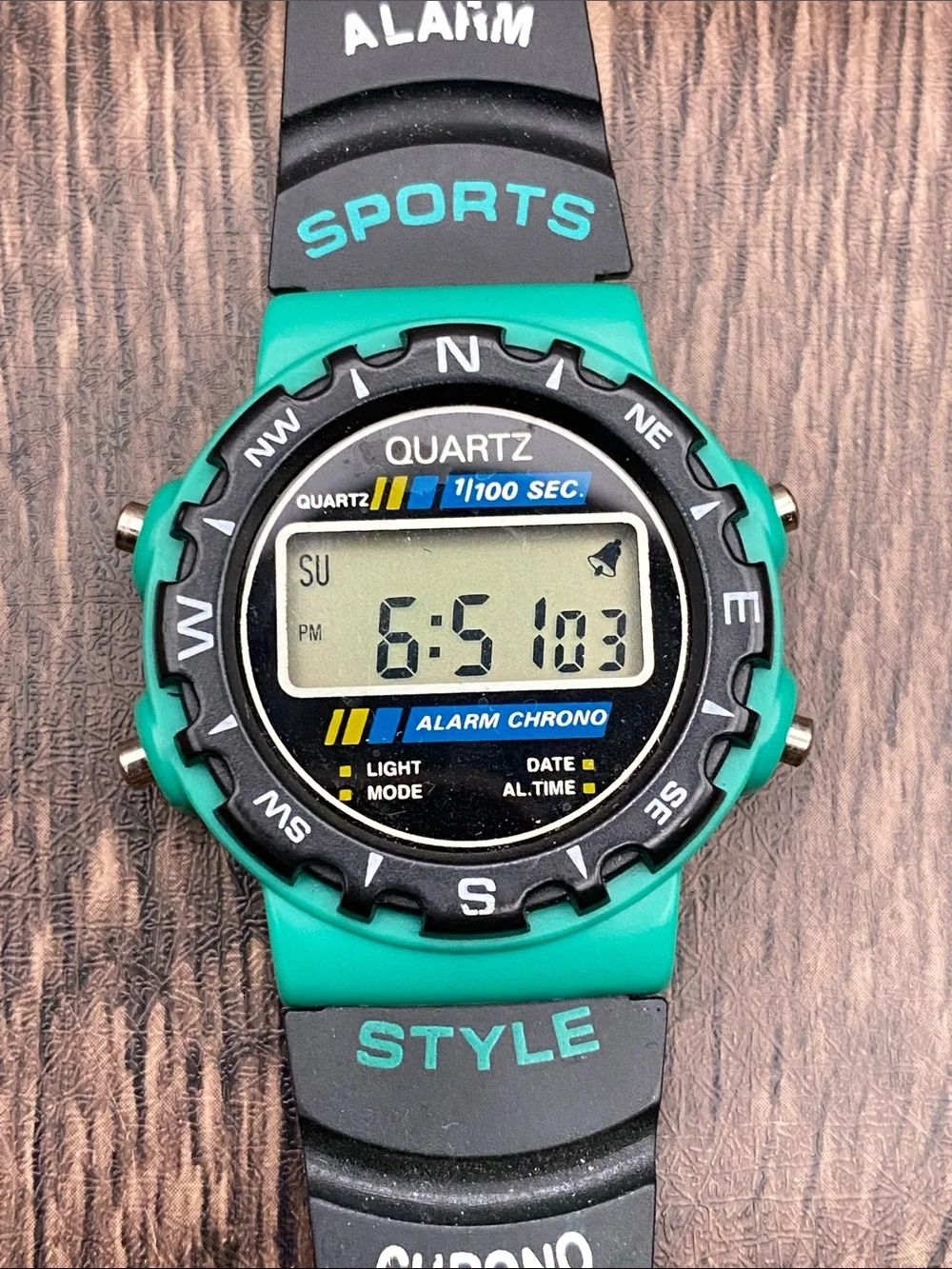 Vintage Mens Digital Sports Watch
